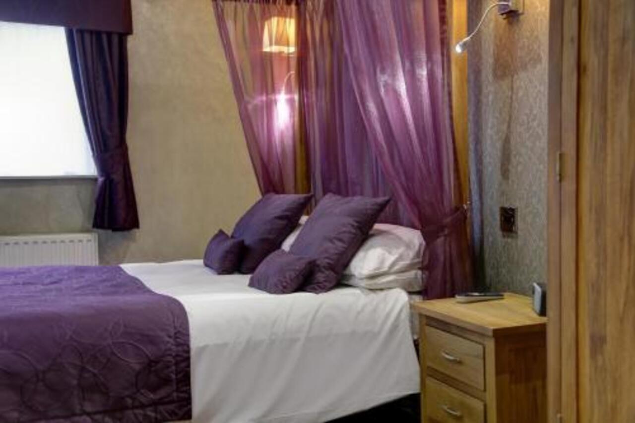 Bury Old Mill And Leisure Club 3* Ramsbottom