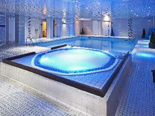 Bury Old Mill And Leisure Club Hotel 3*